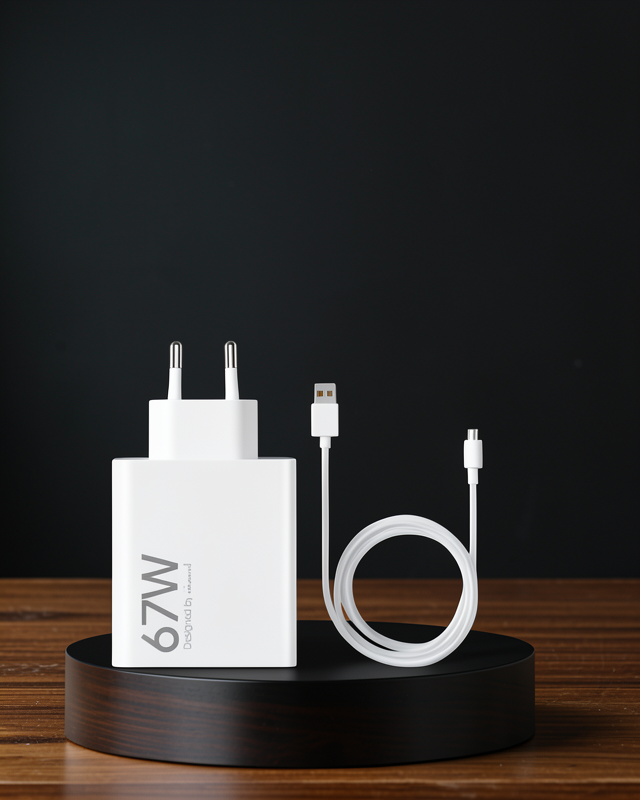 Güvenli ve Hızlı Şarj İçin 67W Turbo Adaptör Type-C Kablo ile
