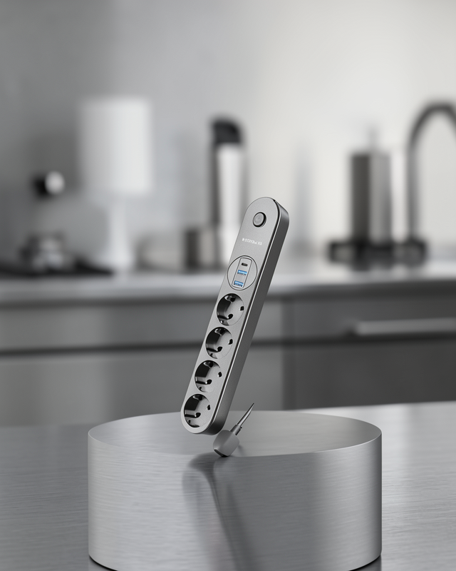 4’lü Çoklu Priz 2 USB Type-C Girişli Akım Korumalı Siyah