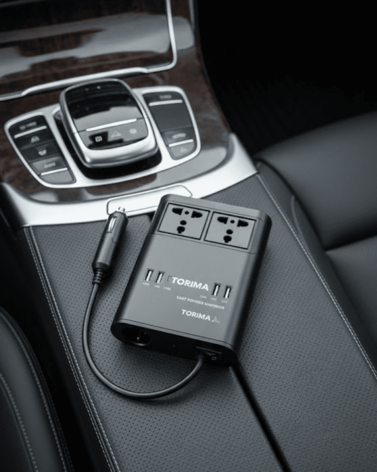 Araçta 220V Kullanım Sağlayan USB Destekli Güç İnvertörü