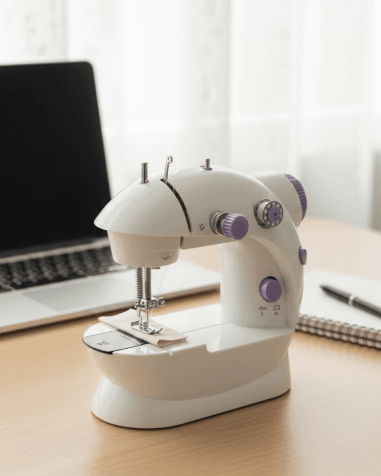 Ev Tipi Mini Dikiş Makinesi Ayarlanabilir Hız ve Işıklı